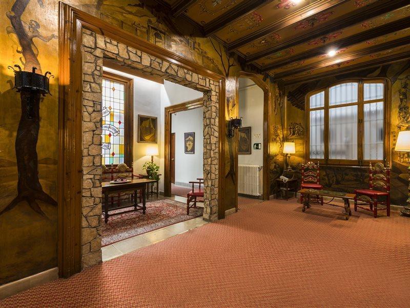 Meson Castilla Atiram 3* Barcelona
