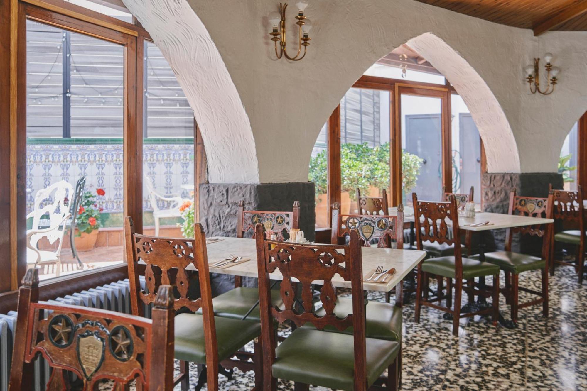 Hotel Meson Castilla Atiram Barcelona